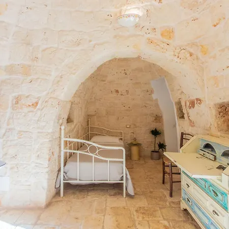 Kinderpool Trullo By Interhome