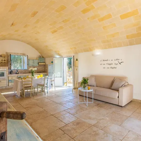 Casa vacanze Kinderpool Trullo By Interhome